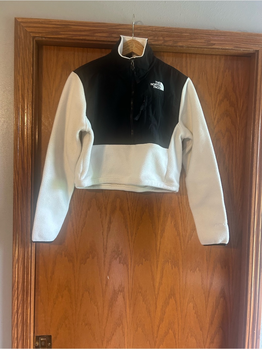 The North Face Black & White Cropped Half-Zip Fleece Pullover